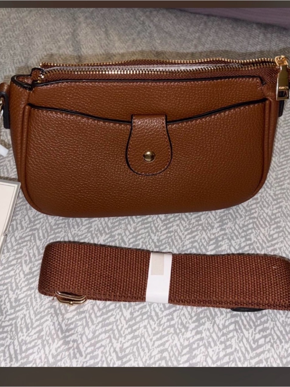 NWT Jen & Co Vegan Brown Leather Crossbody Bag with Detachable Strap